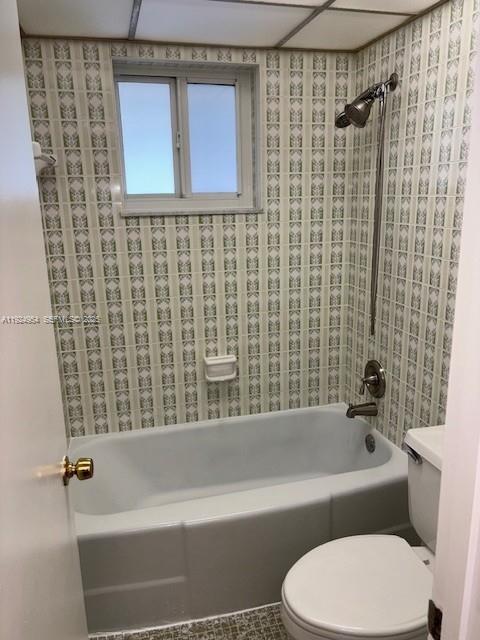 Building Photo - 2690 SW 22nd Ave