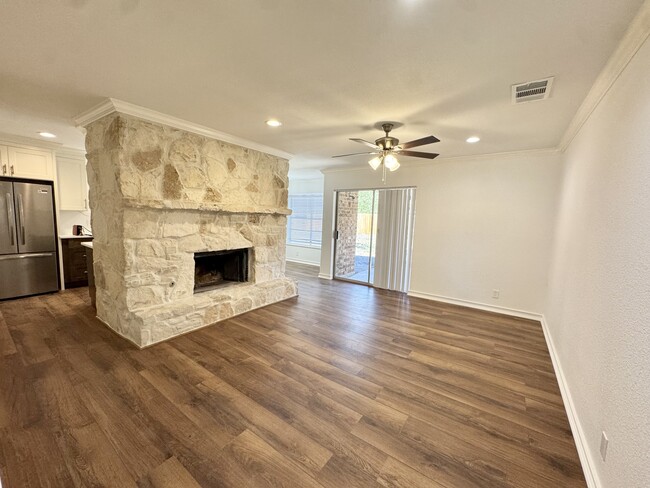 Building Photo - 13508 Fawnwood St