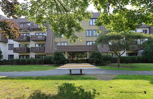 Primary Photo - 12900 W Heiden Cir