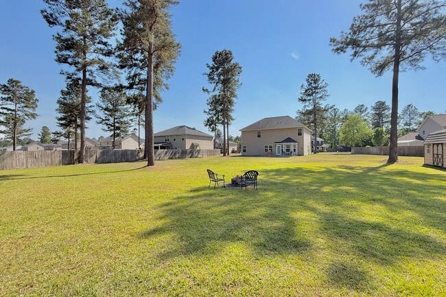 Building Photo - 470 Briarcrest Dr NE