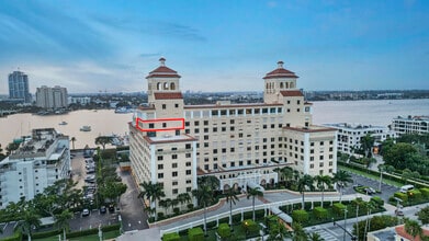 Building Photo - 150 Bradley Pl