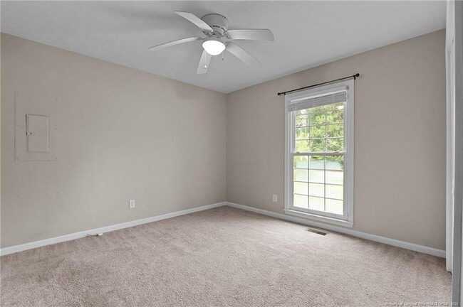 Building Photo - 810 Whispering Pines Rd