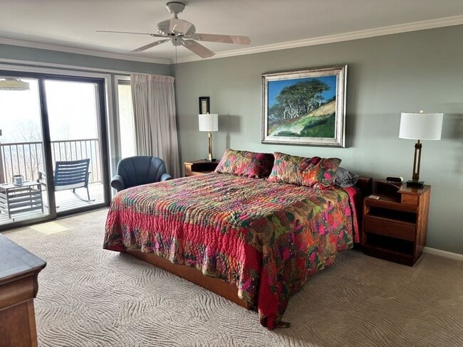 Building Photo - 1403 Fleetwood Plaza