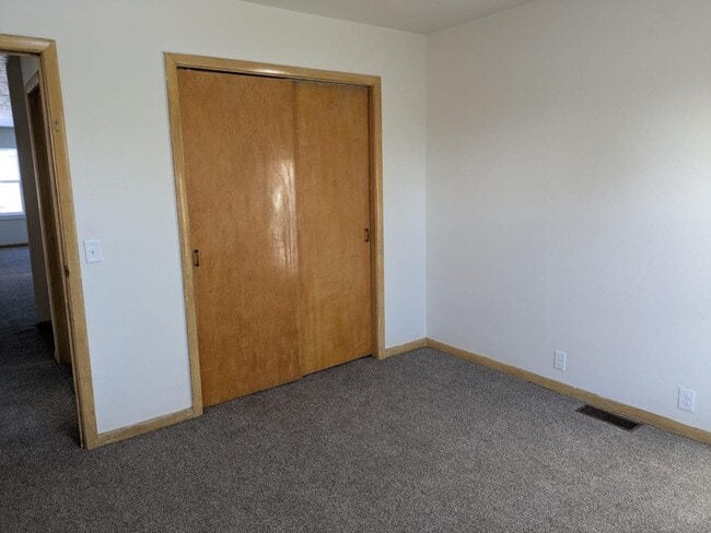 Building Photo - 2611 27th St