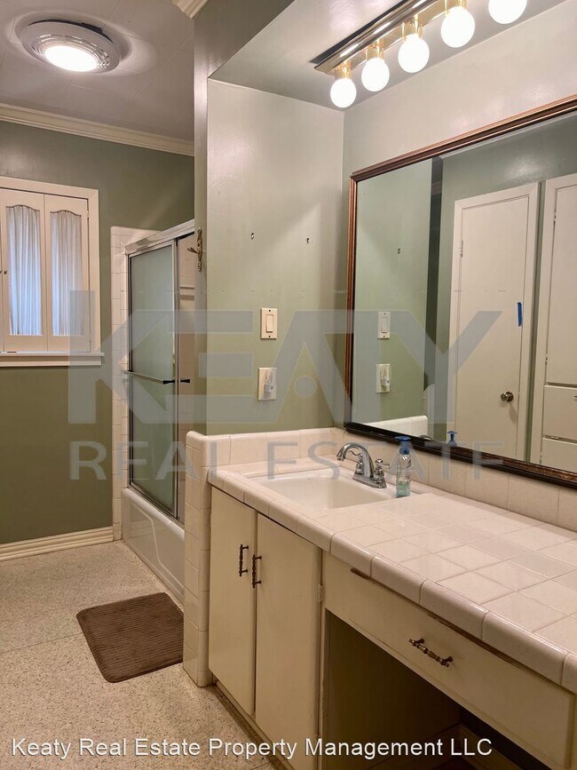 Building Photo - 3 br, 2 bath House - 406 Indian Mound Rd