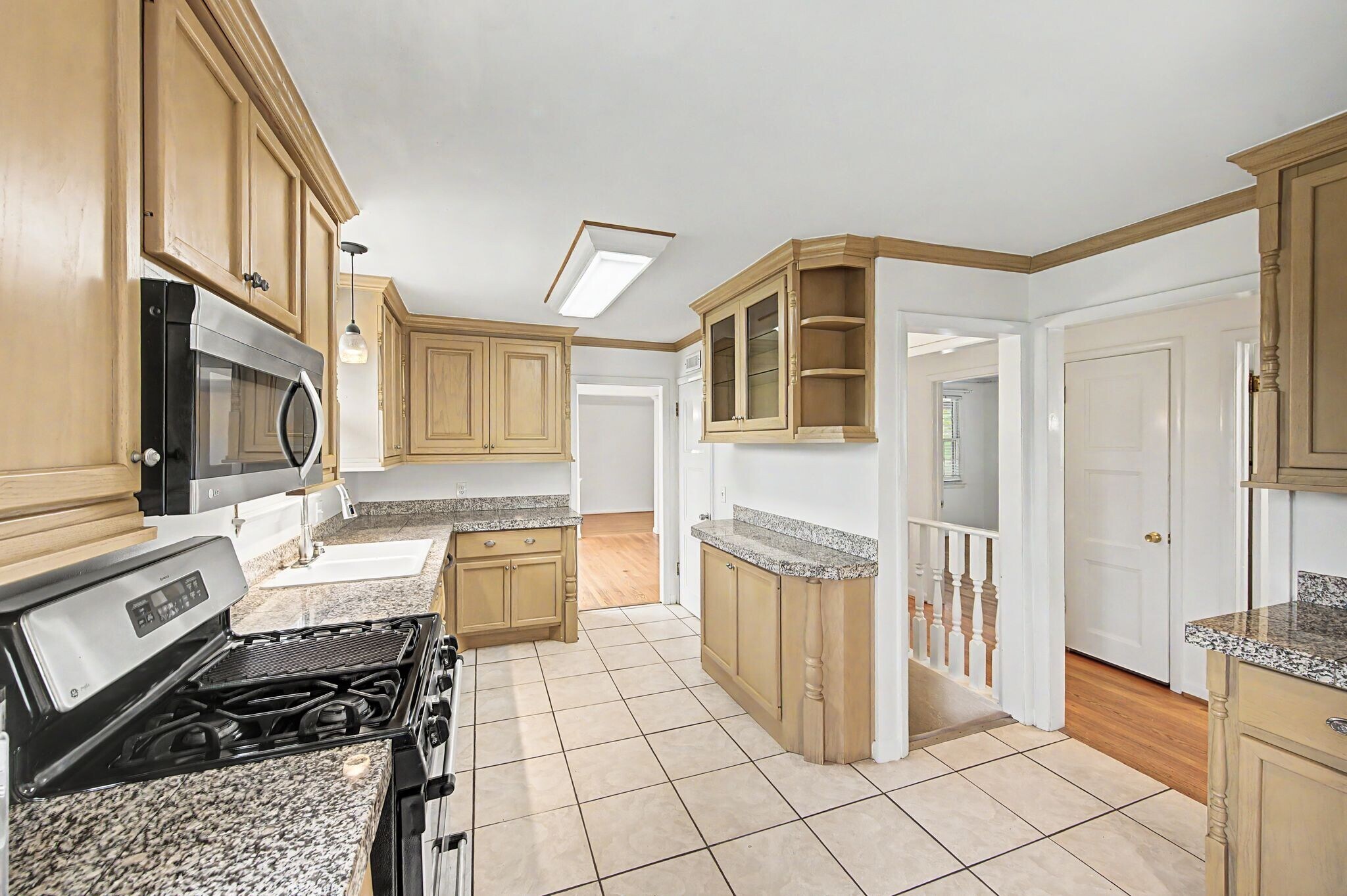 Building Photo - 3529 Trimble Rd