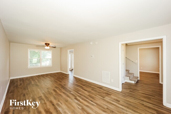 Building Photo - 2513 Whisper Trail