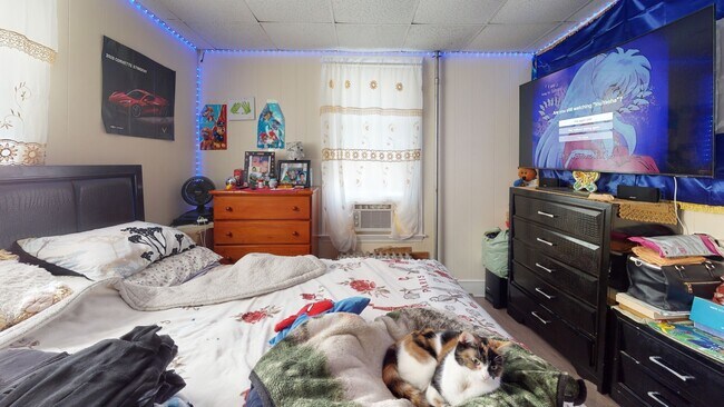 Building Photo - 46-50 Plymouth St. #46