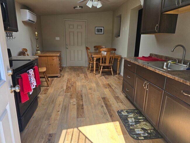 Primary Photo - 12835 N 22nd Pl