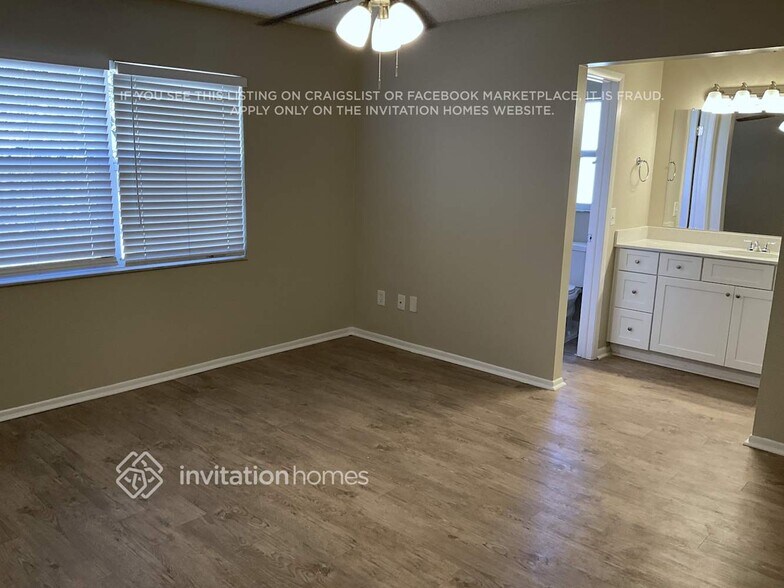 Building Photo - 6877 Jackman Blvd