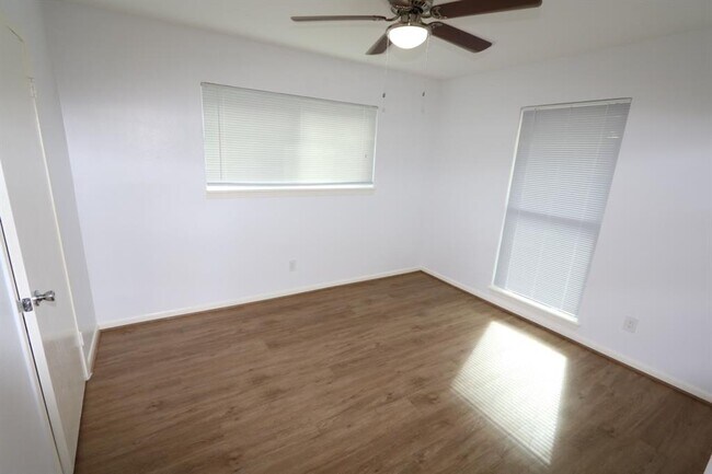 Building Photo - 5414 Spellman Rd