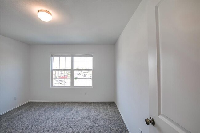Building Photo - 140 Joe Kidd Ln