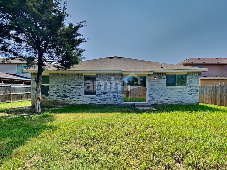 Building Photo - 4713 Bridlewood Ln