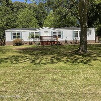 Building Photo - 162 Ranchland Dr