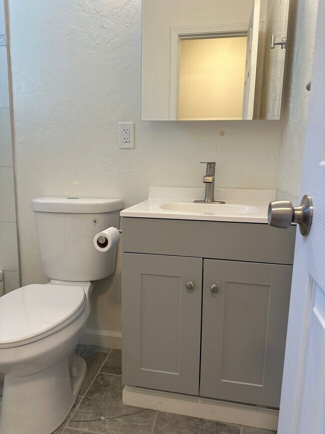 Building Photo - $1000 first month rent credit! Completely ...