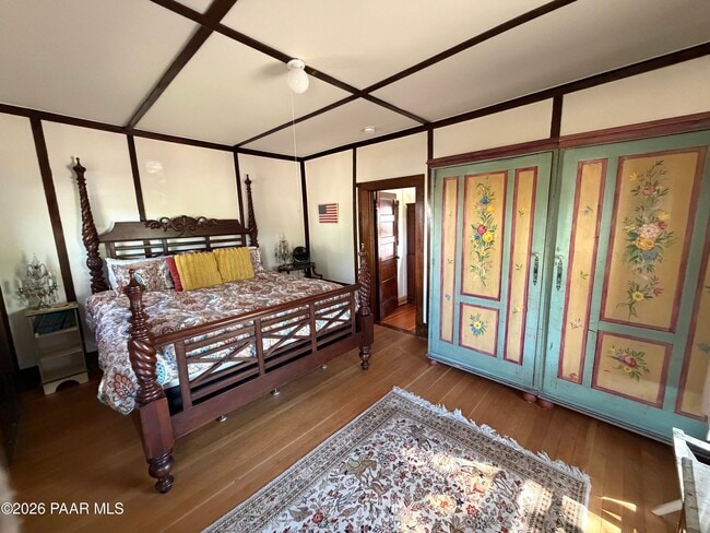 Building Photo - 411 S Cortez St