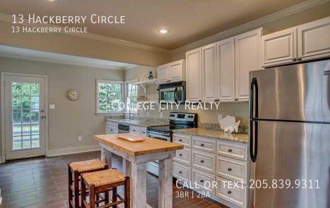 Building Photo - 13 Hackberry Cir