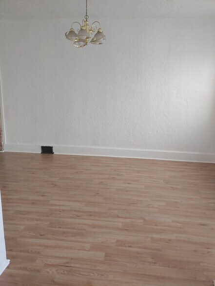 Building Photo - 4010 Butler St