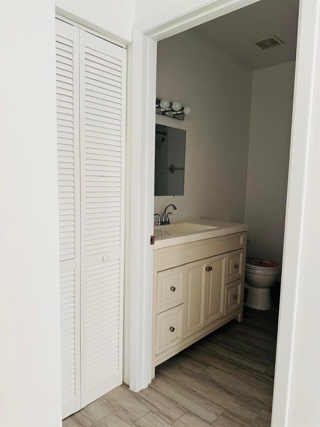 Building Photo - 229 Commercial Blvd