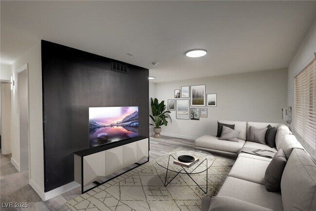 Primary Photo - 1922 Fairfield Ave