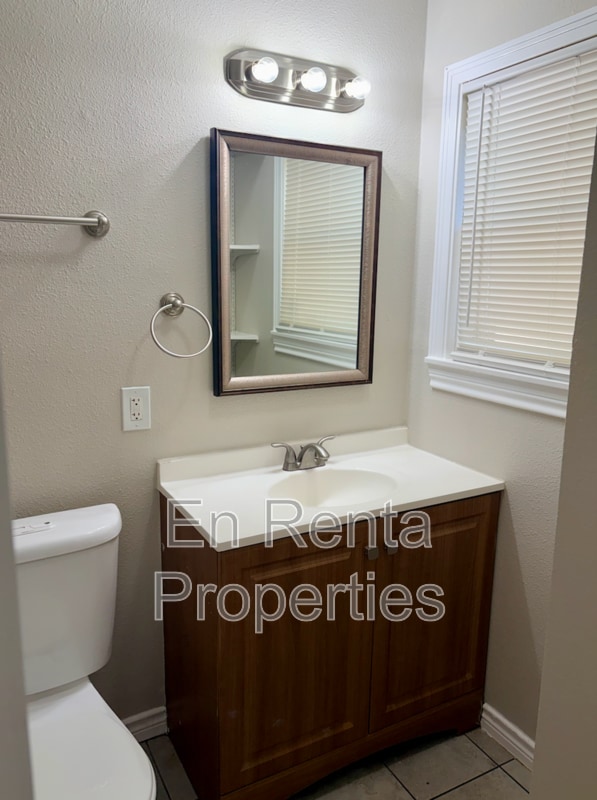 Building Photo - 1408 Cairn Cir