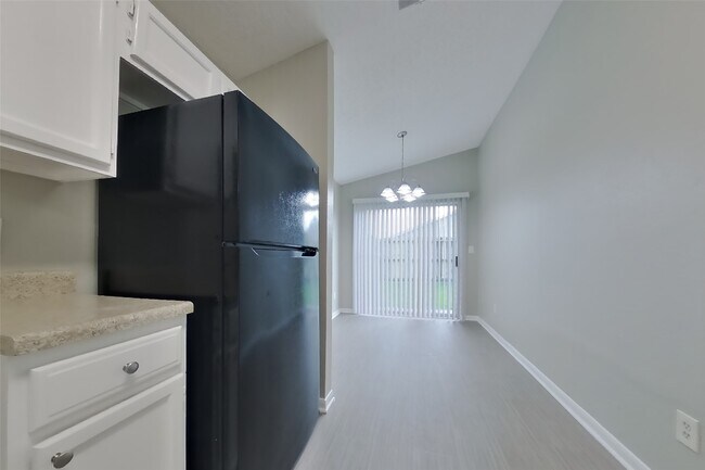 Building Photo - 3103 Kelling St