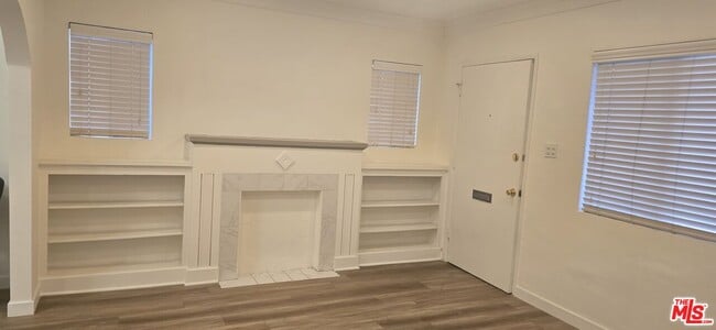 Building Photo - 4828 3rd Ave