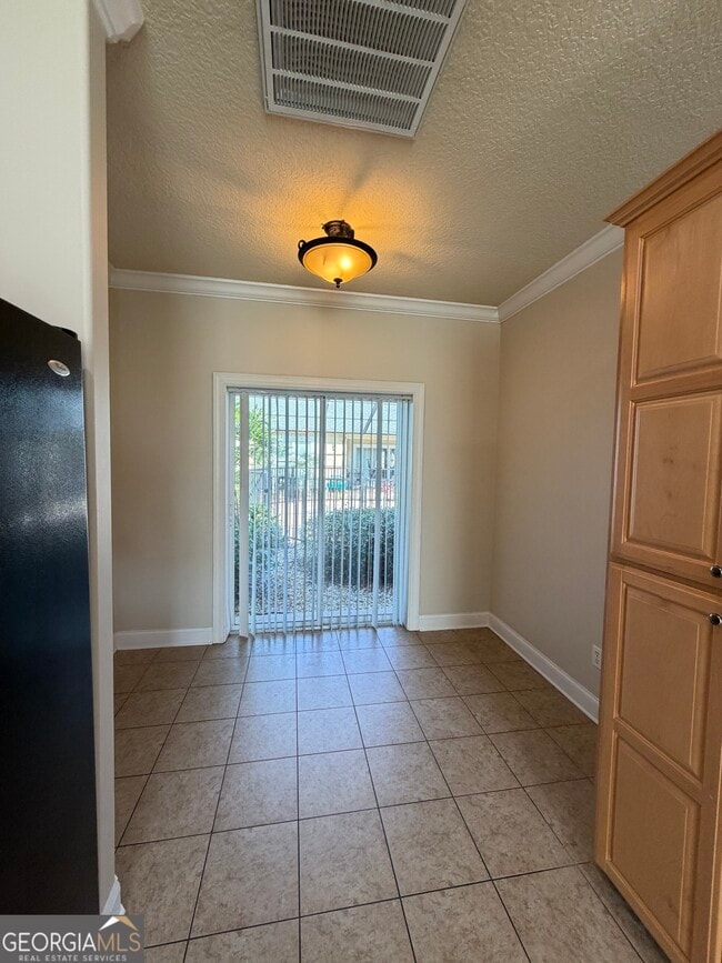 Building Photo - 36 Coastal Walk