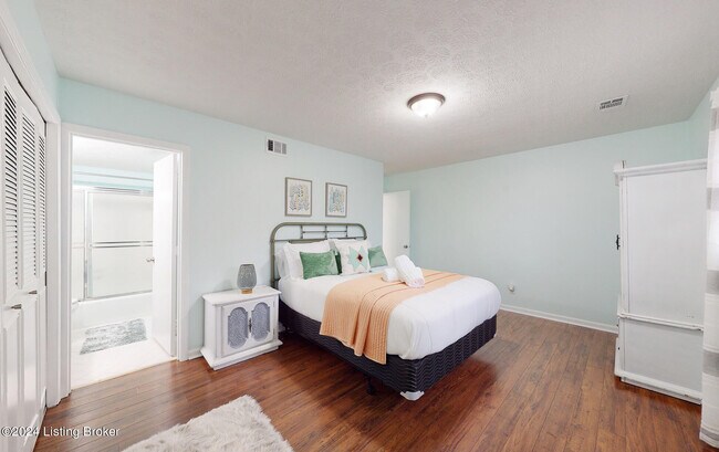 Building Photo - 1707 Norris Pl