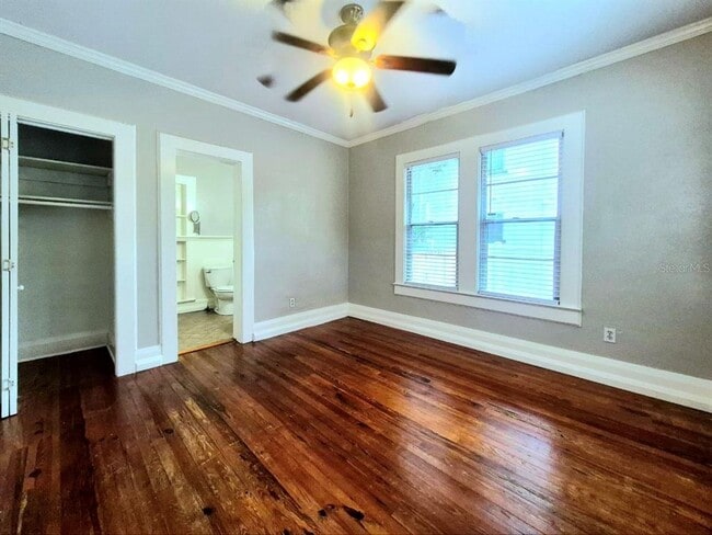 Building Photo - 314 E Park Ave