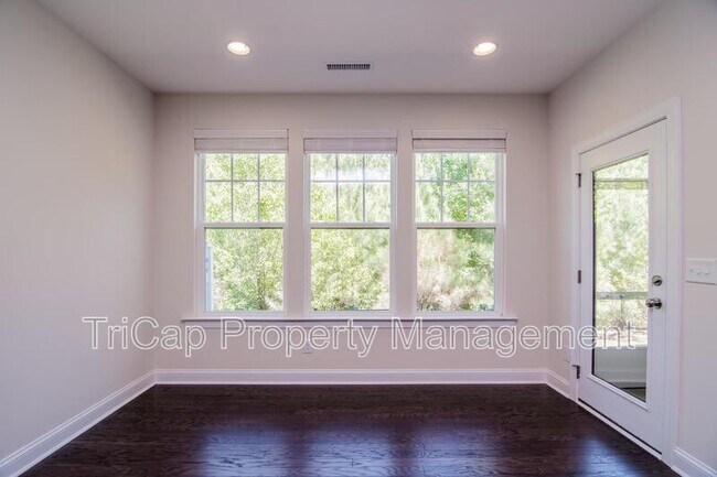 Building Photo - 1012 Laurel Twist Rd
