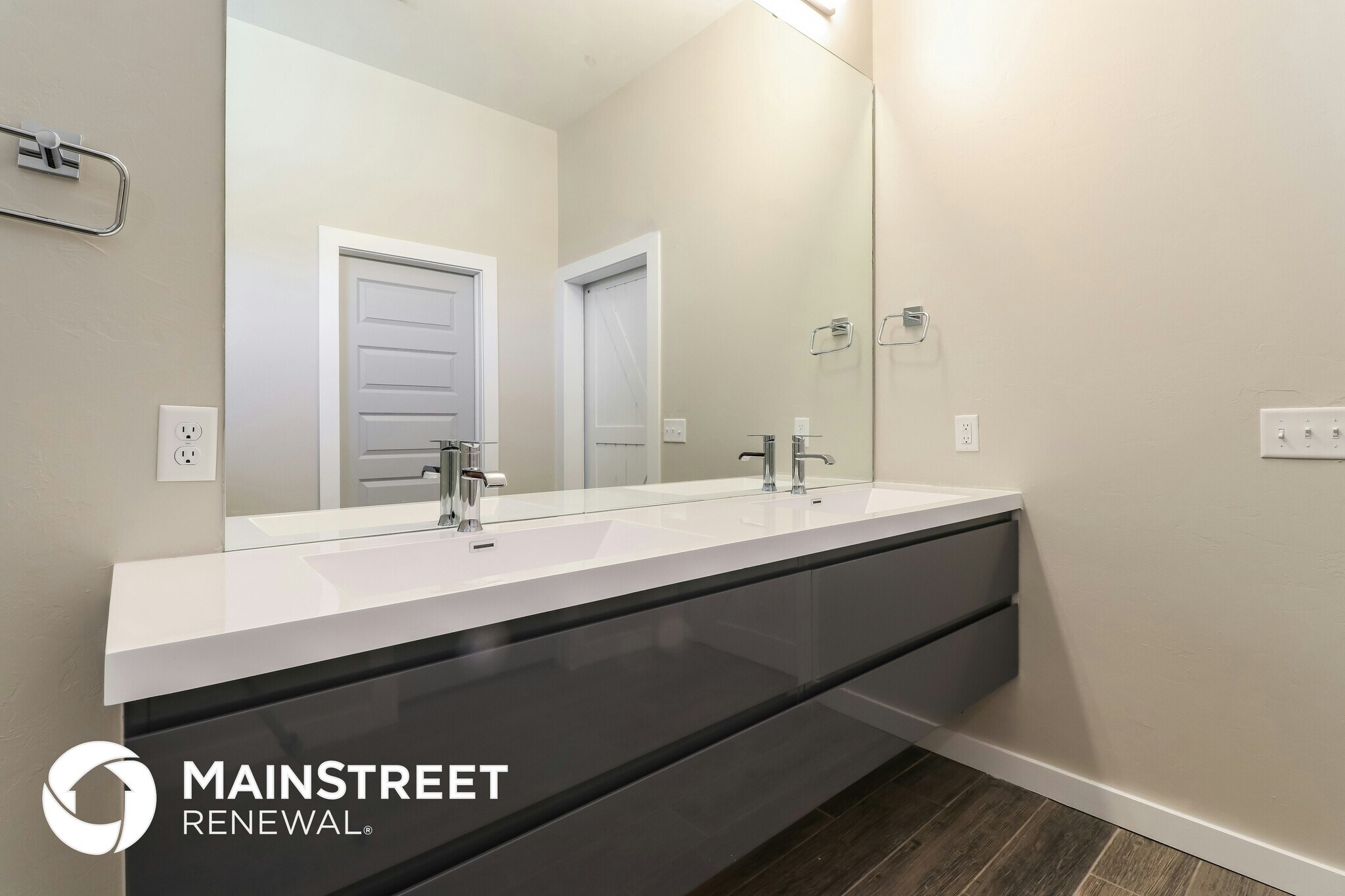 Building Photo - 11351 Paradise Out Ln