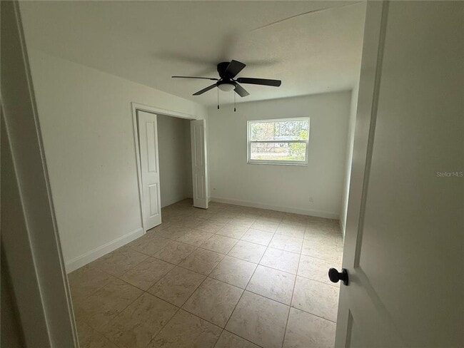 Building Photo - 859 CR 541