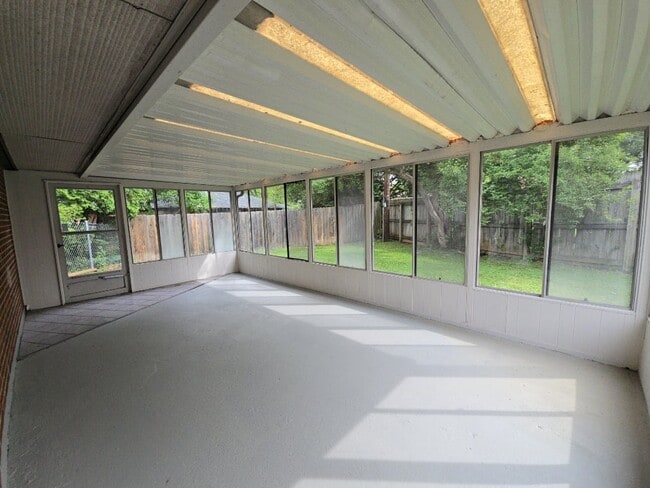 Building Photo - 5612 Harshmanville Rd