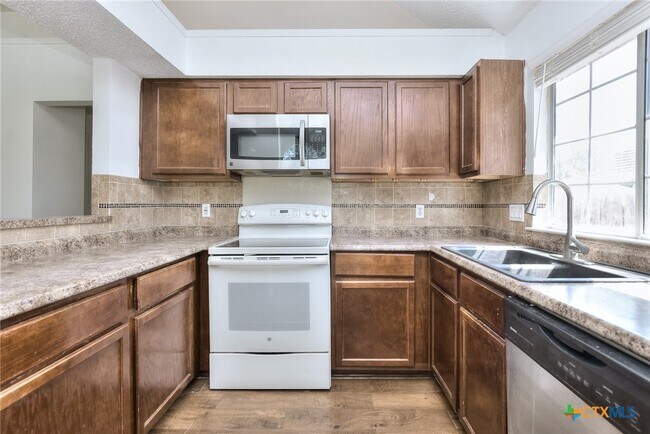 Building Photo - 2603 Remington Dr