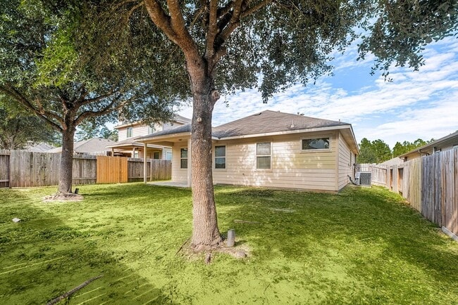 Building Photo - 11429 W Woodmark