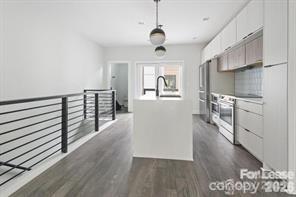 Building Photo - 1212 Minter Pl
