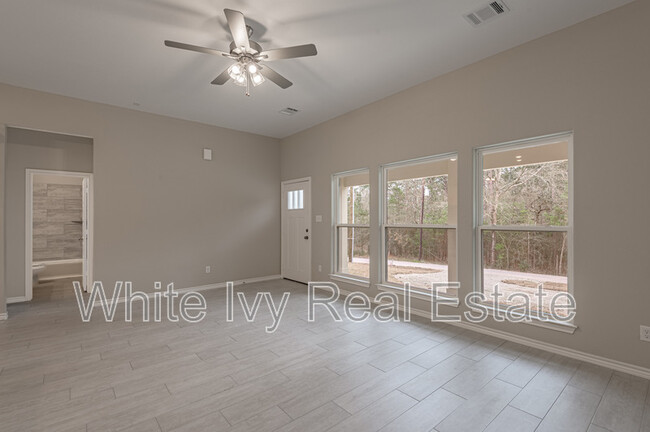 Building Photo - 49 Hickory Bend