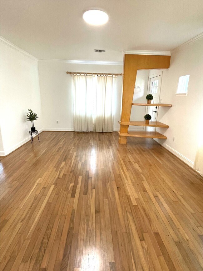 Building Photo - 4334 Jefferson St