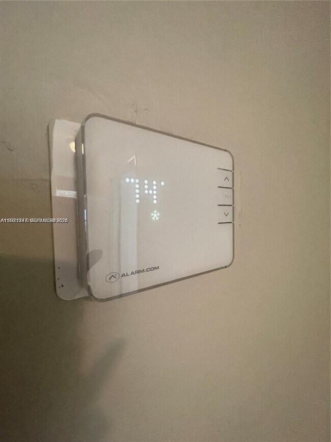 Building Photo - 1531 Moffett St