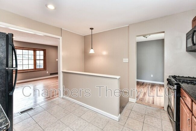 Building Photo - 6607 Berkshire Dr