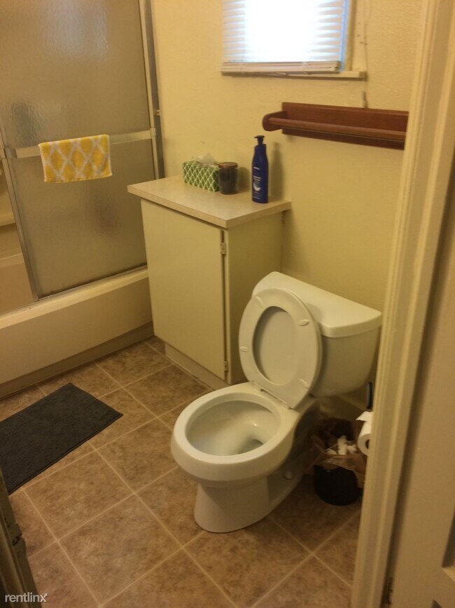 Building Photo - 2 br, 1 bath House - 117 Perrin St 117 Unit 1