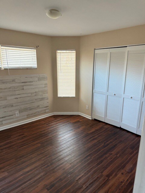 Building Photo - 2000 Greens Blvd