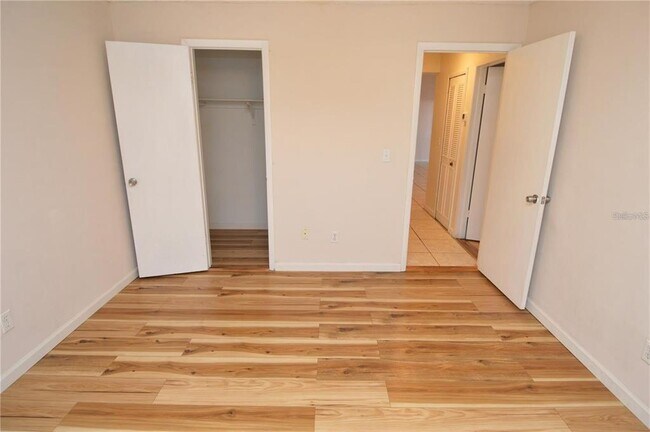 Building Photo - 2904 Lichen Ln