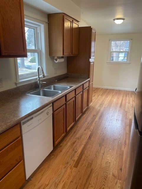 Building Photo - 2217 Elm St