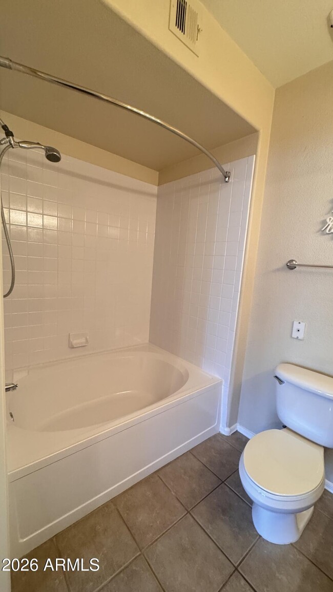 Building Photo - 15095 N Thompson Peak Pkwy