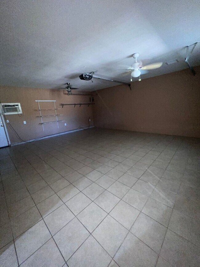 Building Photo - AVAILABLE NOW