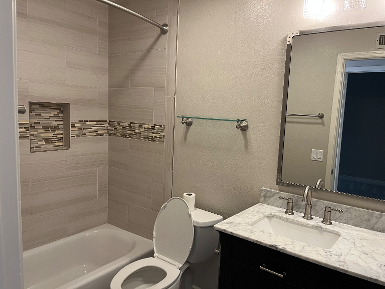 Building Photo - 40 Shearwater