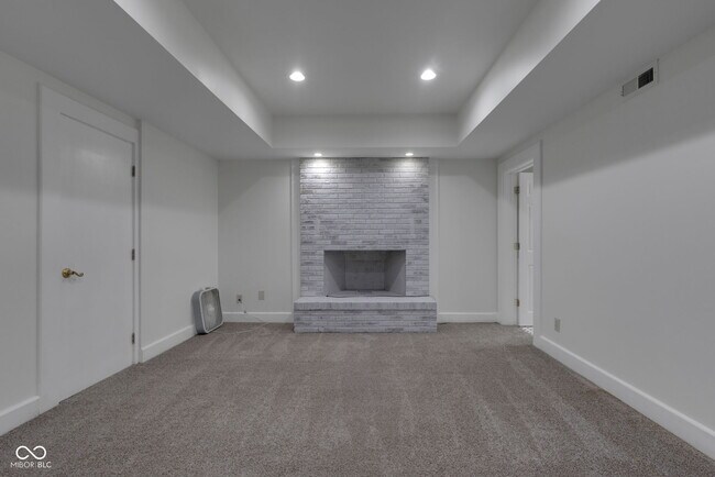 Building Photo - 11178 Ditch Rd