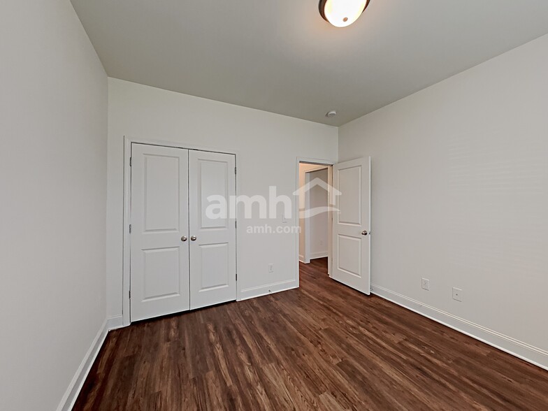 Building Photo - 1706 Antebellum Dr